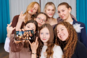 Лучшие выпускные альбомы Каждый лично выбирает все фотографии в свой альбом